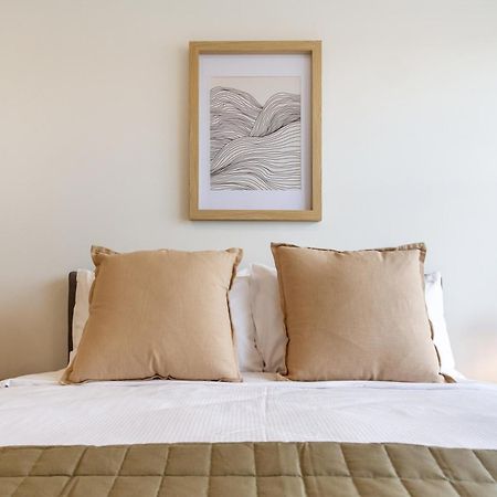 2 Bed, 2 Bath W Sofa Bed - Great Cafes Nearby Apartment Christchurch Exterior foto