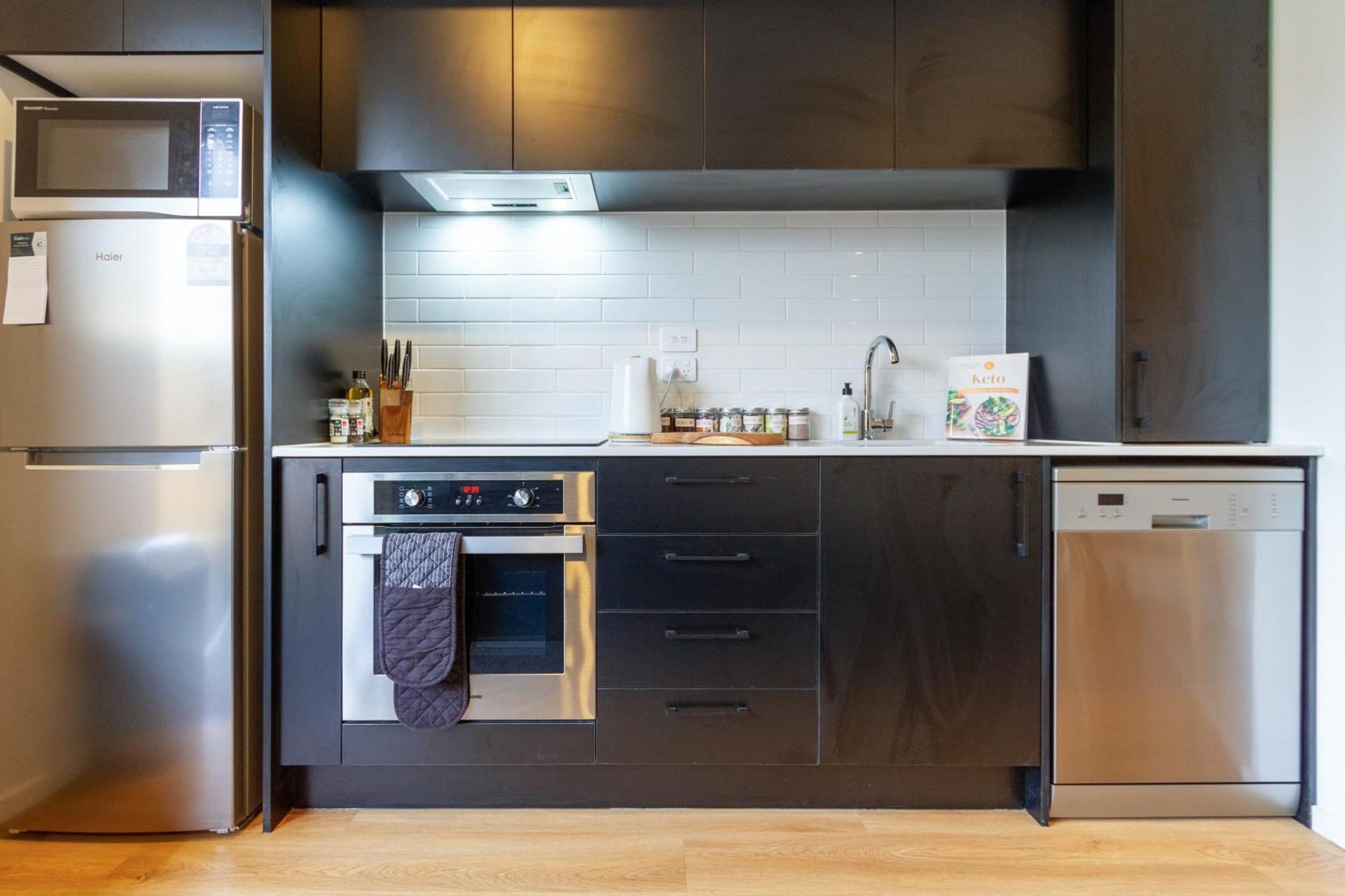 2 Bed, 2 Bath W Sofa Bed - Great Cafes Nearby Apartment Christchurch Exterior foto