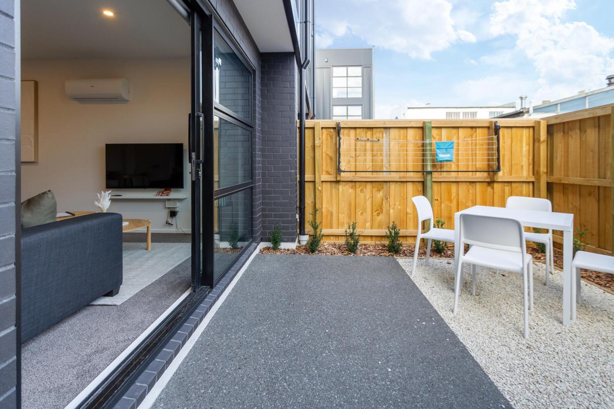 2 Bed, 2 Bath W Sofa Bed - Great Cafes Nearby Apartment Christchurch Exterior foto